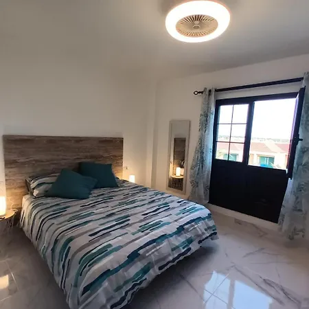 Ocean View Apartment *